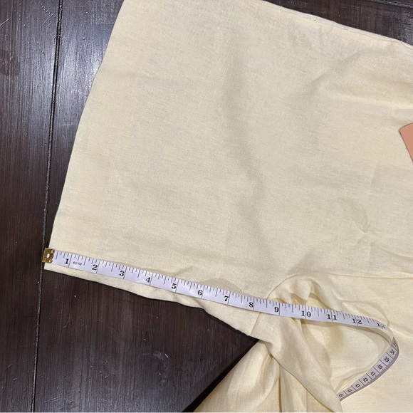 Halogen Bermuda Shorts Butter Yellow Size Medium Linen Blend NWT - Picture 11 of 11